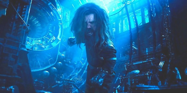 Thor Love & Thunder: Jeff Goldblum e Peter Dinklage cortam durante a edição, Christian Bale balança